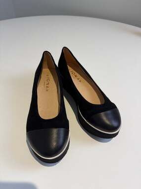 Jonak Paris Black Suede and Leather Cap-Toe Shoes